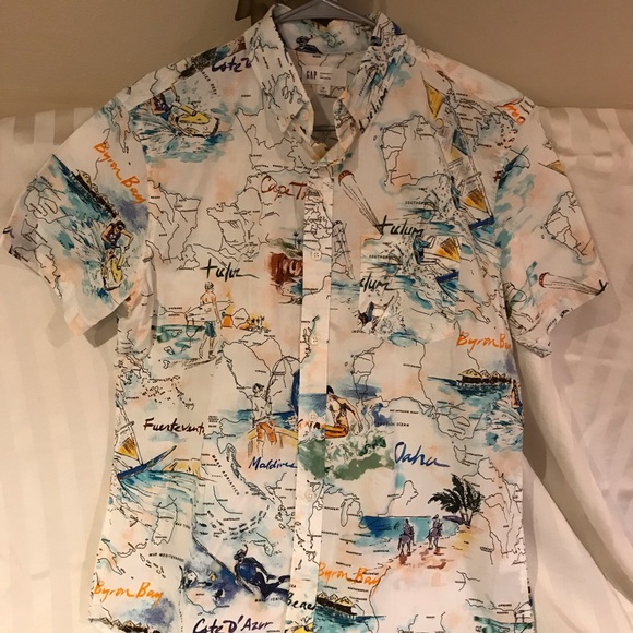 GAP Other - Men’s casual dress shirt